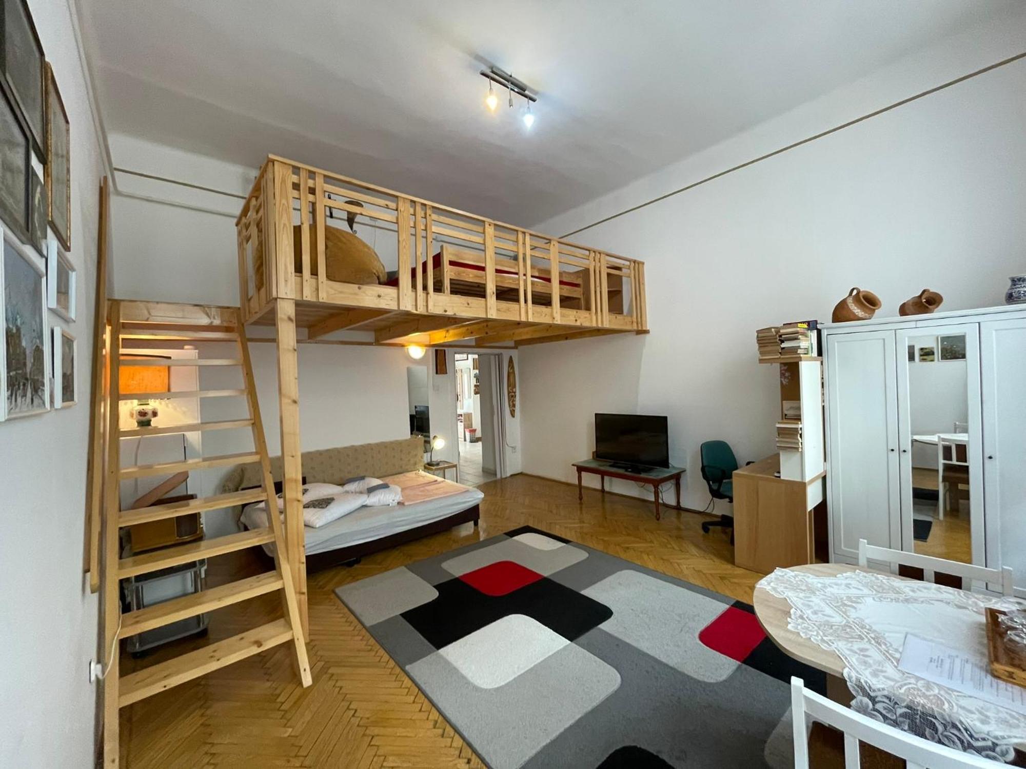 Апартаменты Andrassy Adventures Будапешт Экстерьер фото